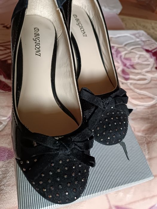 Туфли женские...