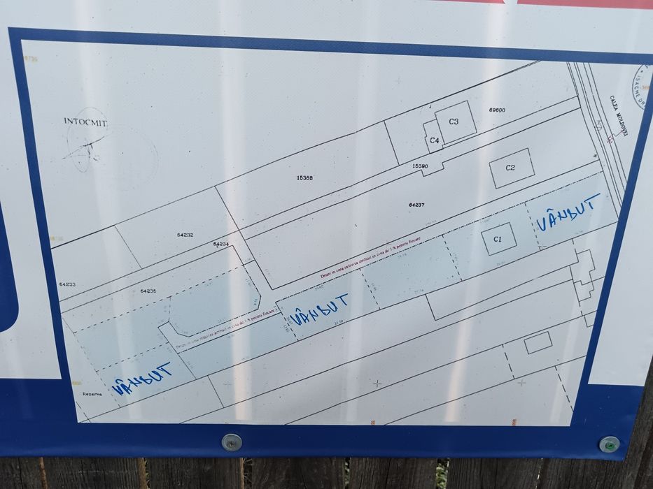 Teren lotizat ,drum de acces,toate utilitățile la stradă!