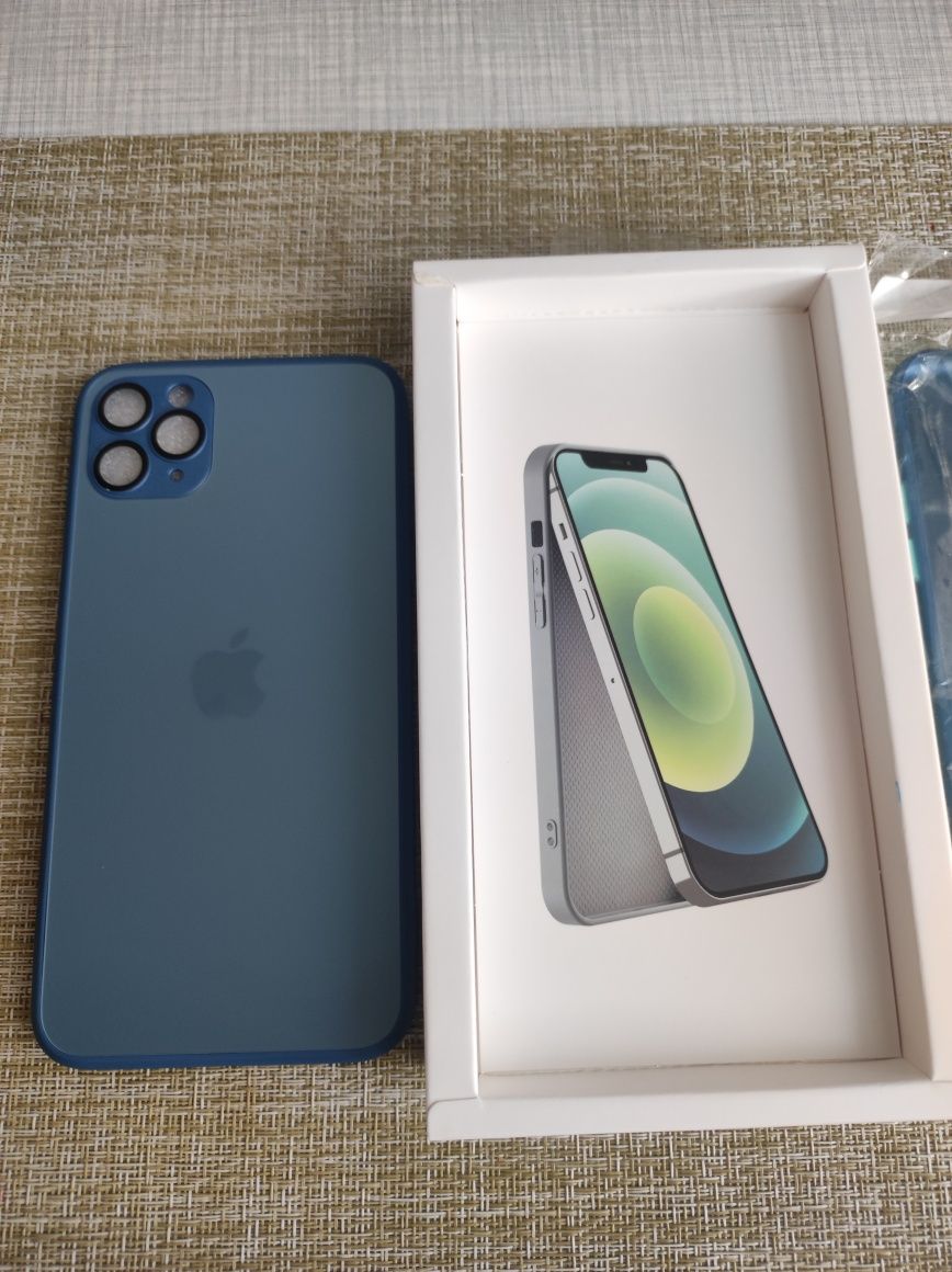 Чехлы 3 штуки на iPhone 11 Pro max