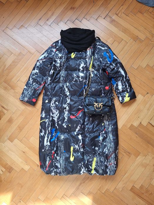 Тънко, леко, дълго пухено яке. Като ново.