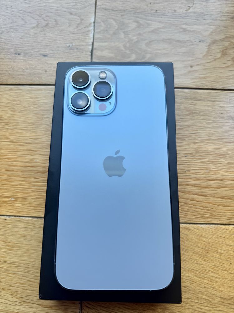 IPhone 13 Pro Max Sierra Blue 256GB Перфектен + Подарък