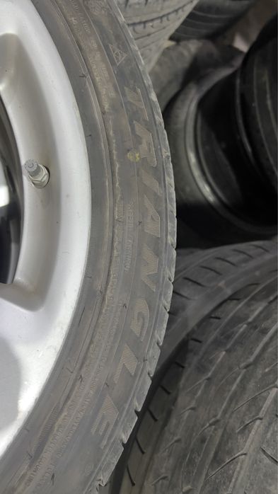 Комплект зимних шин triangle