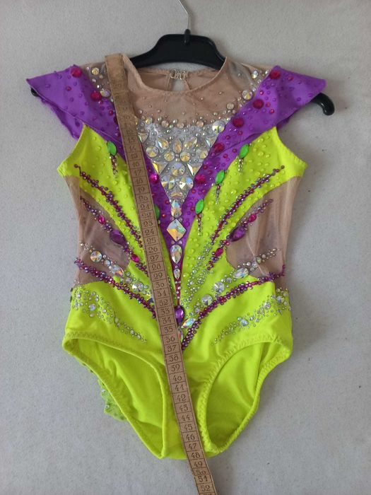 Costum gimnastica ritmica 6-8 ani