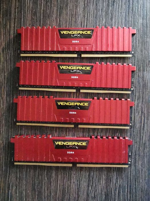 RAM памет Corsair 4GB 2133MHz