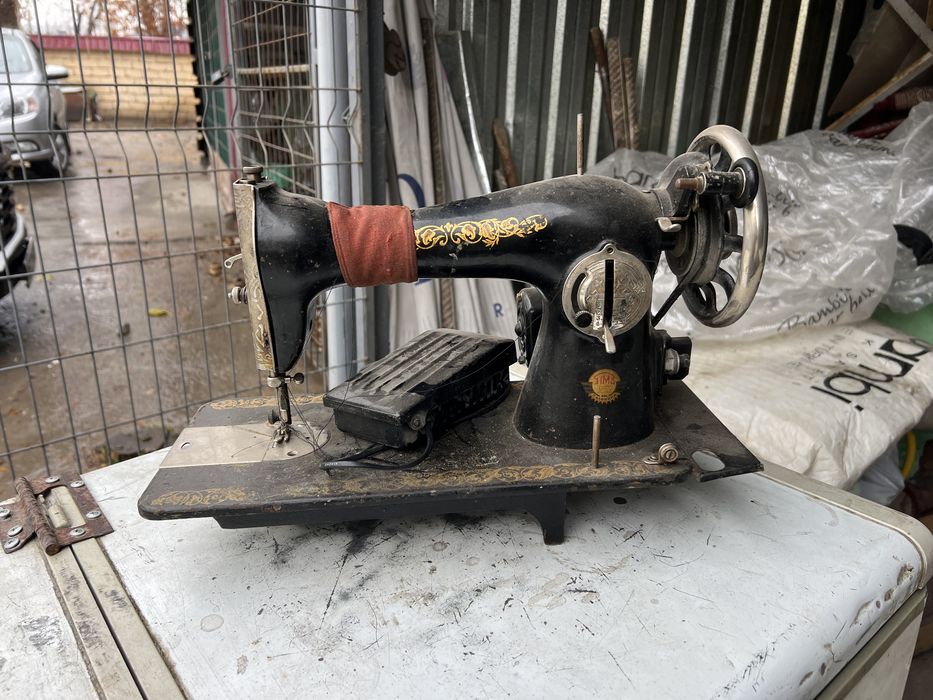 Tikuv mashina sotiladi