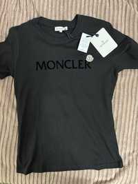 Tricou Moncler, nou cu eticheta