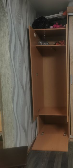 Продам шкаф в хорошем состоянии