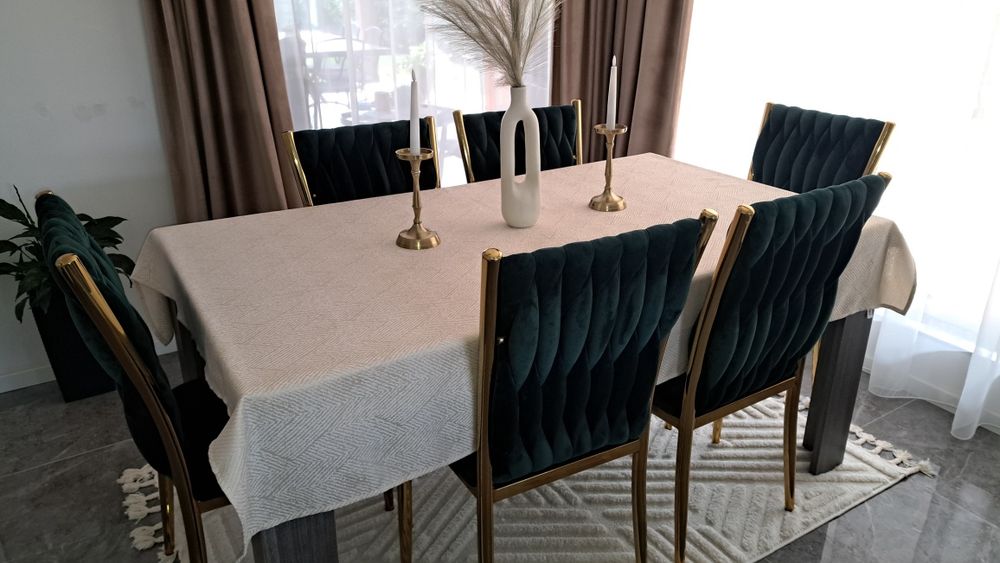 Scaune dining elegante-confort si stil pentru casa ta