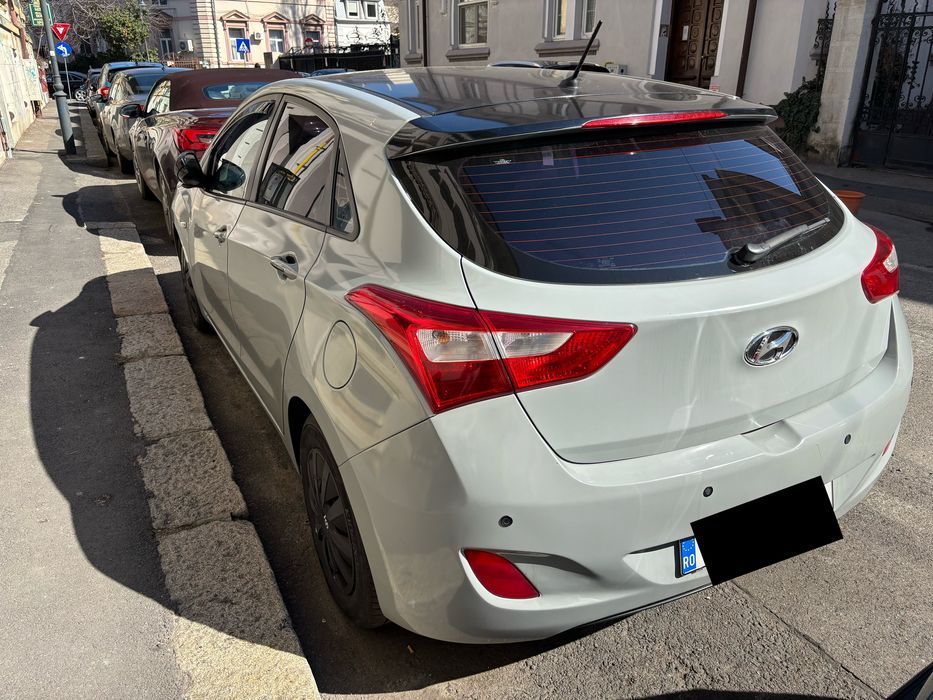 Hyundai i30- 2015