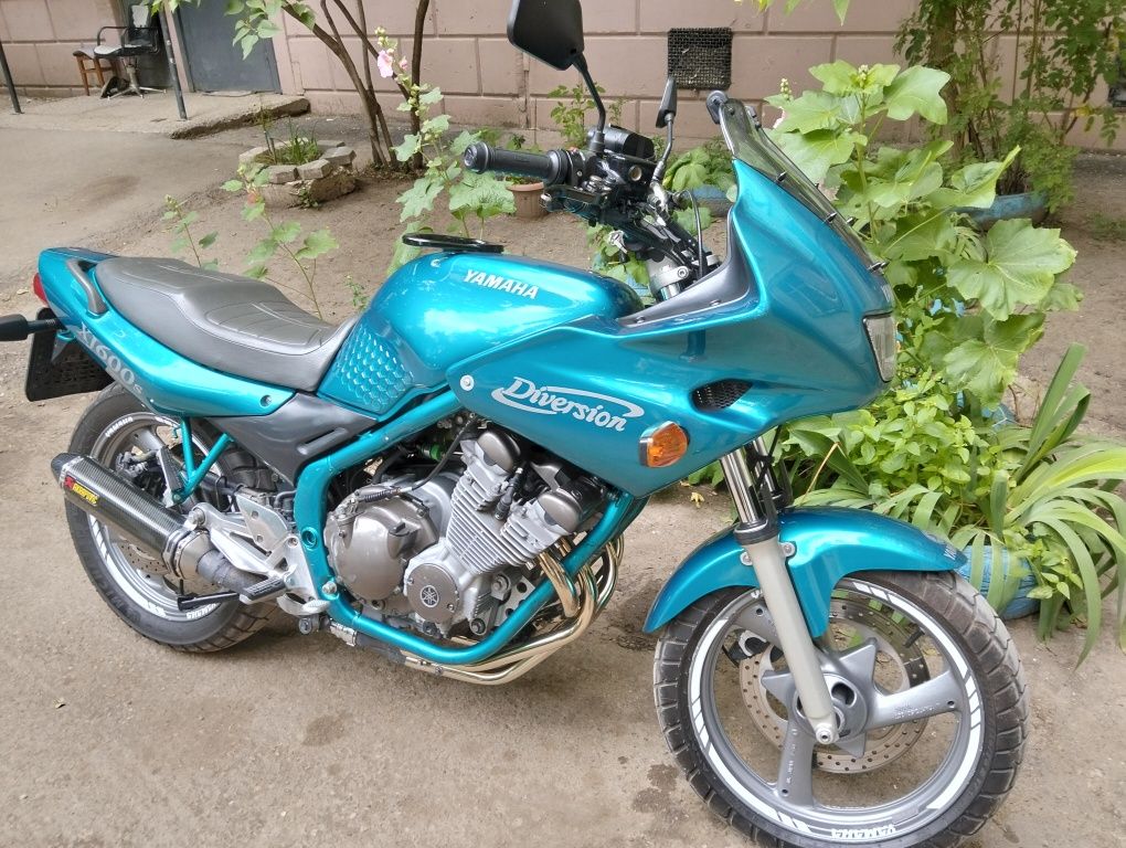 Ямаха Диверсия xj600s