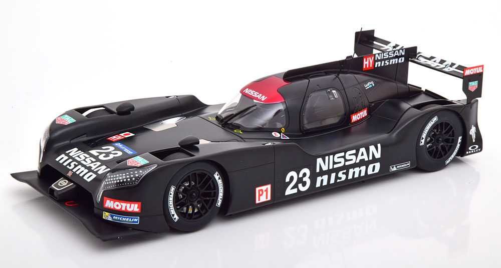 Macheta Nissan GT-R LM Nismo Test Car Le Mans 2015 - AutoArt 1/18