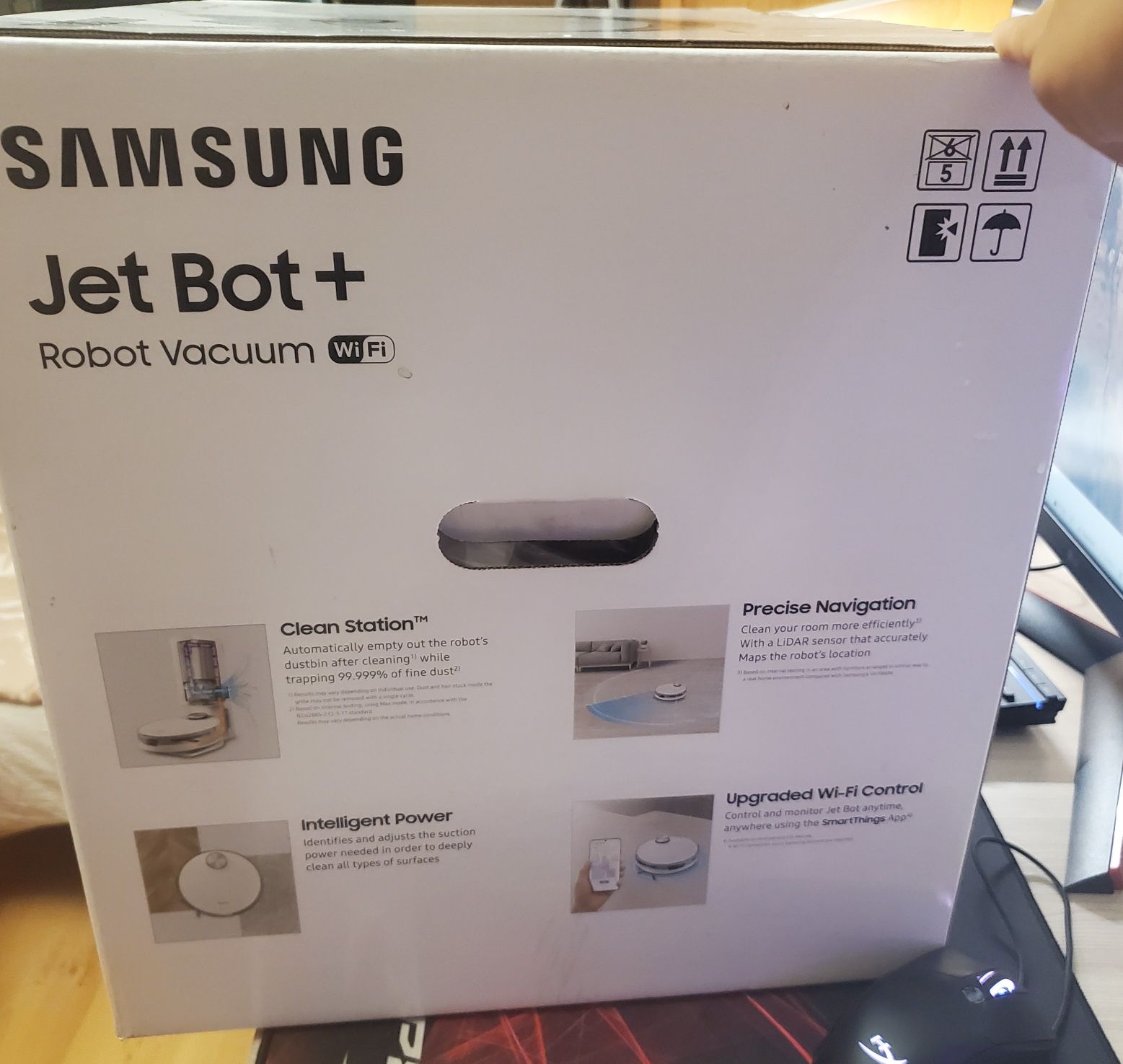 Новый робот пылесос Samsung Jet bot+ VR30 на гарантии