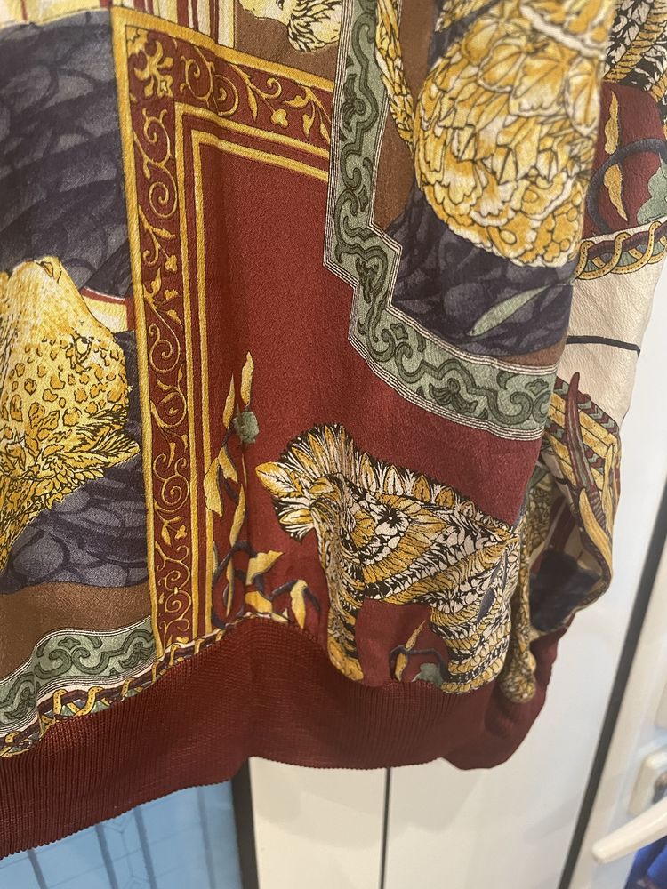 Salvatore Ferragamo коприна