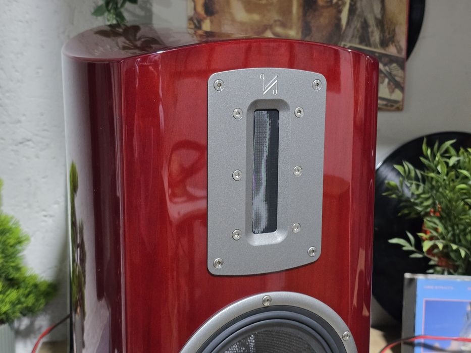 Boxe QUAD Z-2 ,varf de gama ,tweeter ribbon, bookshelf