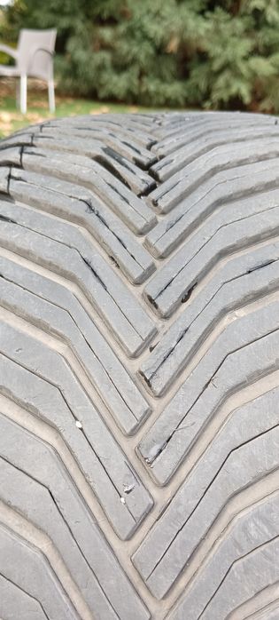 Гуми Все сезонни Mishelin Cross Klimatete 245/40/18