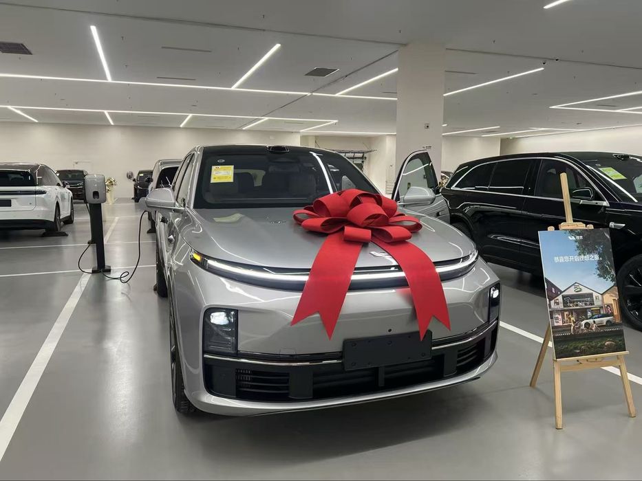 Продается новый LiXiang L7 Ultra