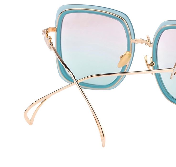 Уникални очила цвят зелено