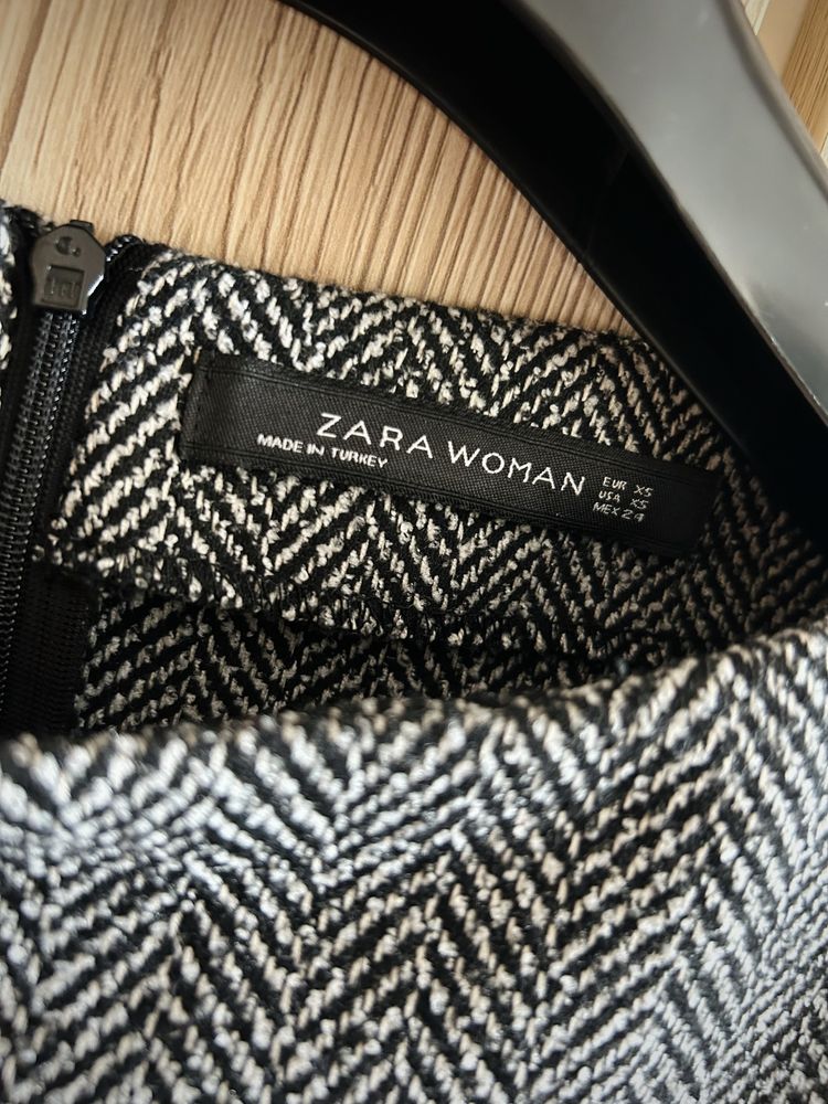 Рокля Zara р-р XS