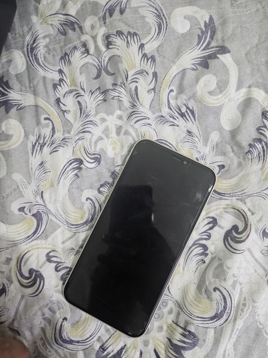 Аифон 11 емкост 77%