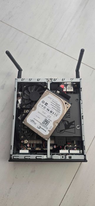 mini pc ds61  2 placi retea