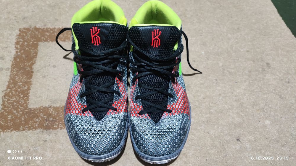 Продается баскетбольные кроссовки Nike kyrie 1