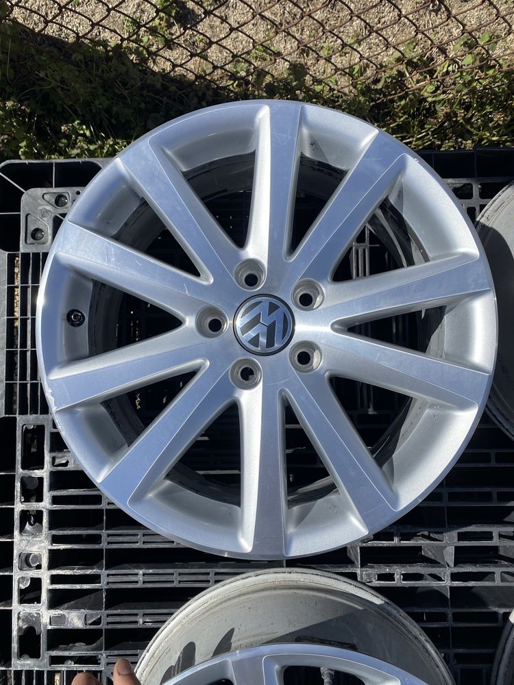 17  цола 5 х 112 мм Фолксваген Пасат , Голф , Туаран , VW