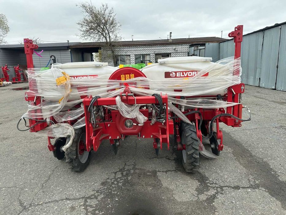 Сеялка Вега 6 Профи — выгодное предложение