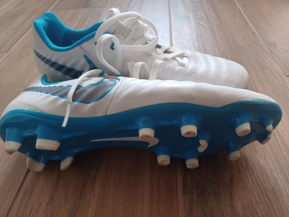 Ghete fotbal marimea 39