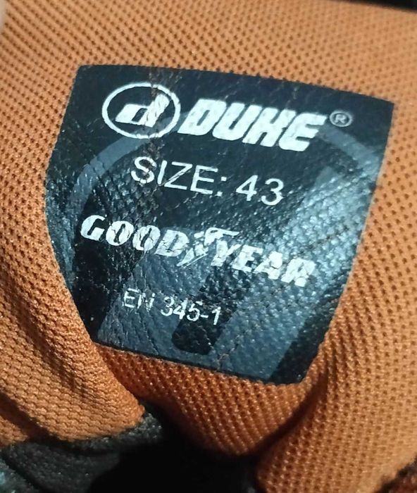 Мужские зимние ботинки