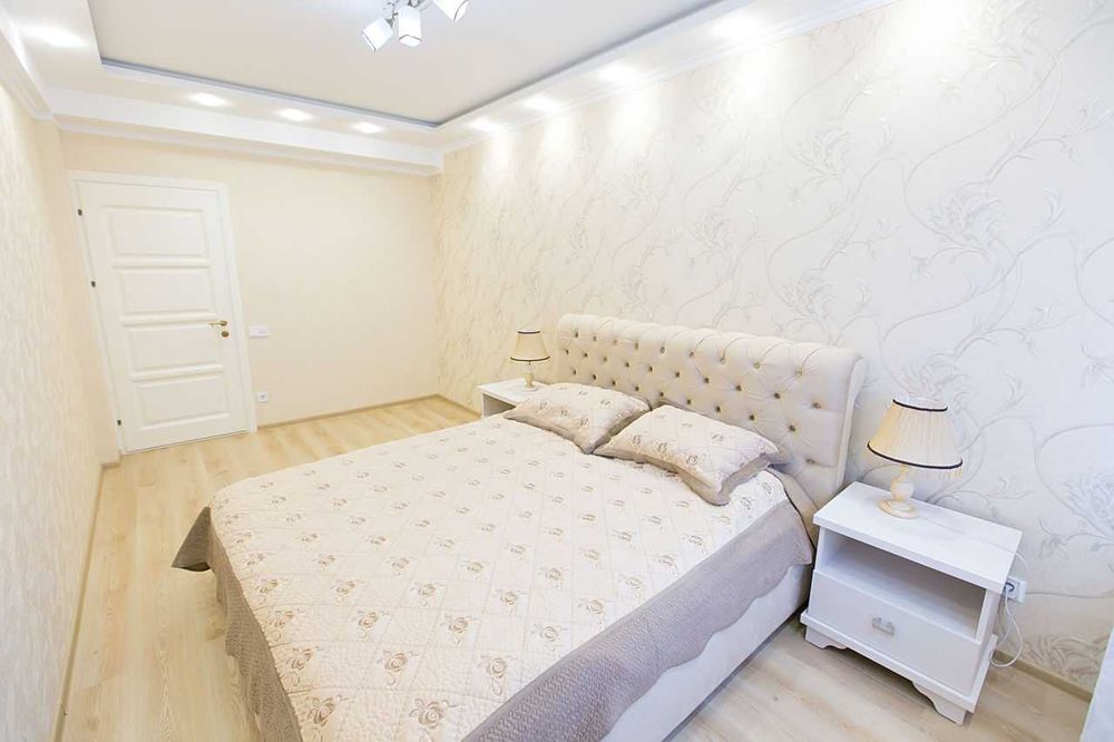 Тристаен имот в Манастирски ливади