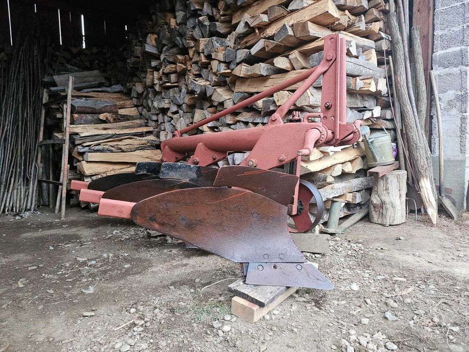 Vand plug cu 3 brazde