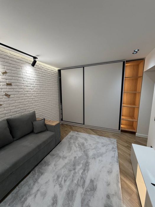 Максим Горький МЕТРО-БИЙ 1/5/5 ЕВРО-ремонт