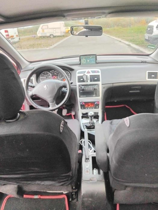 Se vinde peugeot 307sw cu 7 locuri