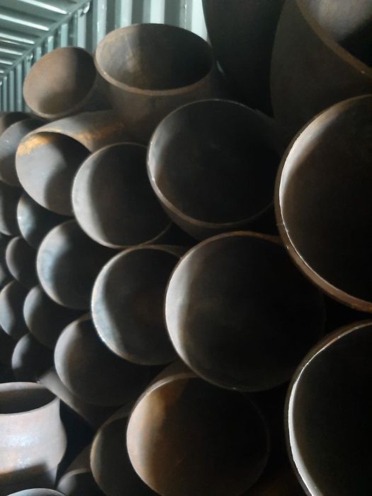 Продам отводы стальные 273 стенка семерка