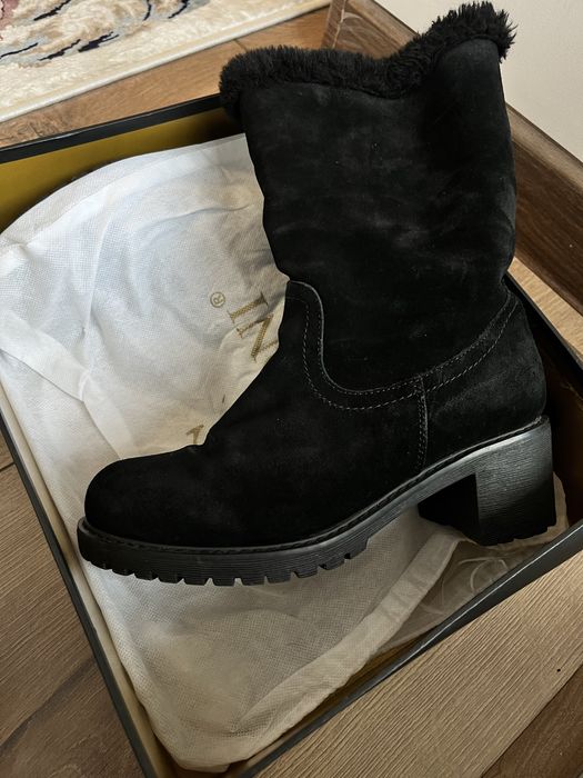 Зимние сапоги отдам етік етик аяк киым