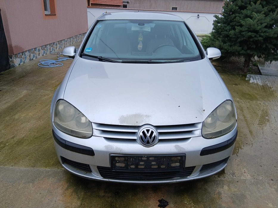 Vand golf 5  16 fsi  cutie 6 trepte