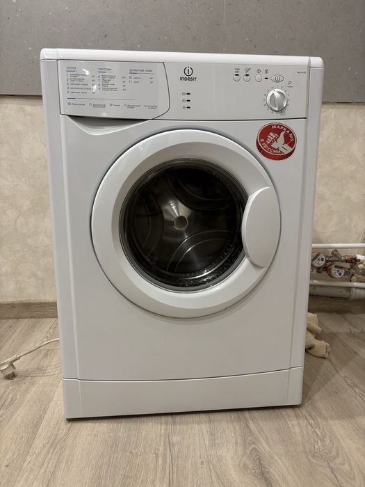 Стиральная машина Indesit