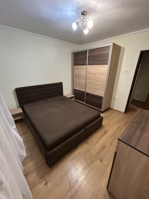 Apartament 2 camere de închiriat