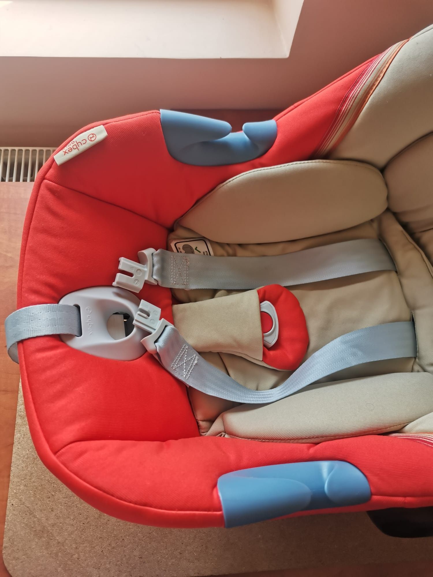 Scoica Cybex aton gold+baza isofix