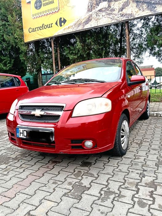 Vând sau schimb Chevrolet aveo