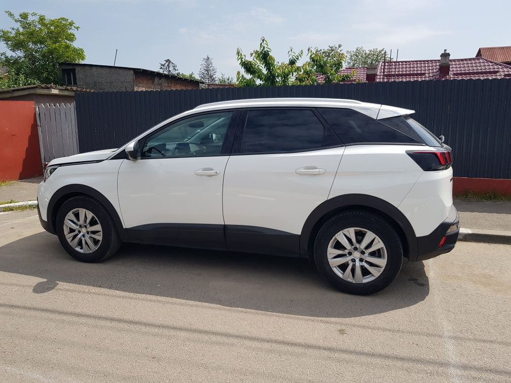 Se vinde peugeot 3008