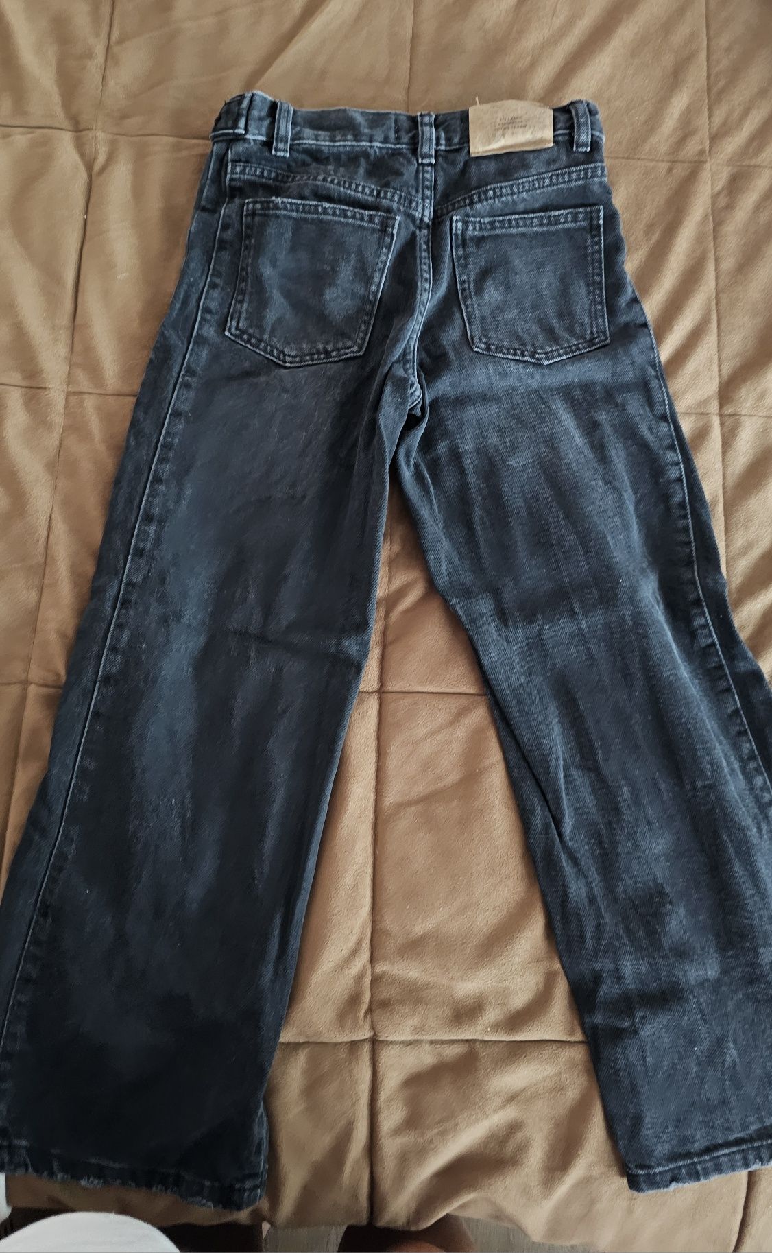 Широки дънки и суитчъри Zara 140 р-р