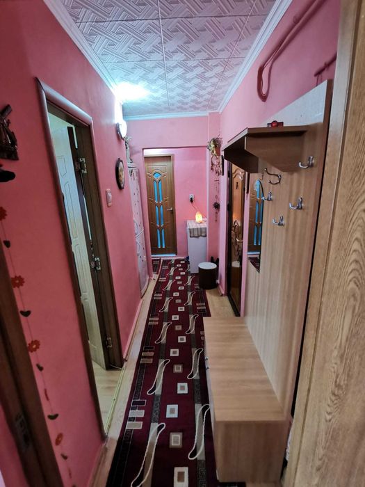 Apartament 2 camere + boxă parter Oțelu Roșu