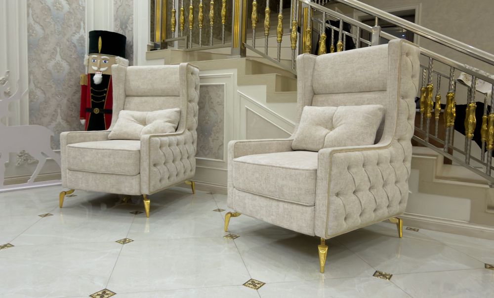 Два кресла Английский