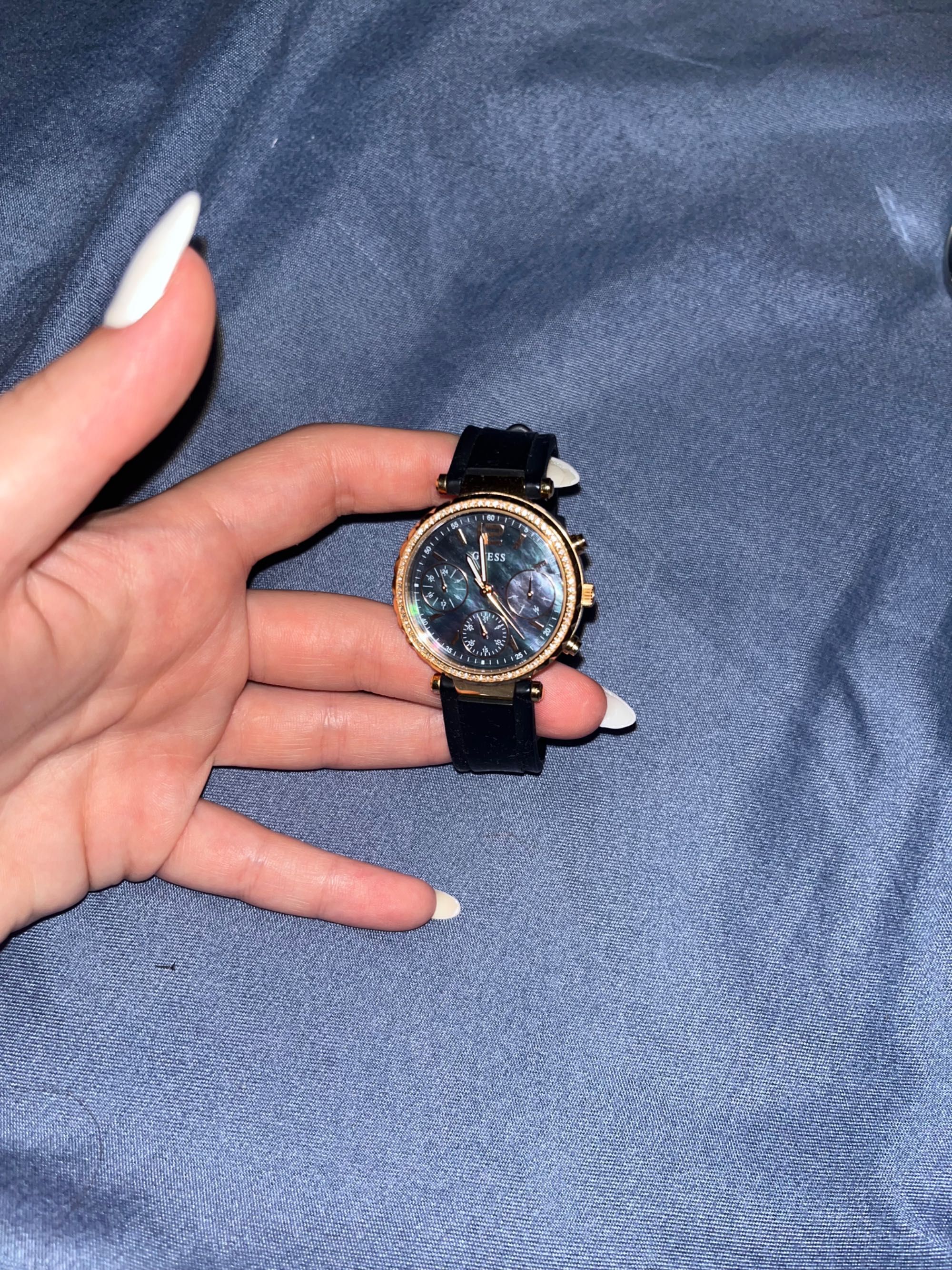 Дамски Часовник Guess