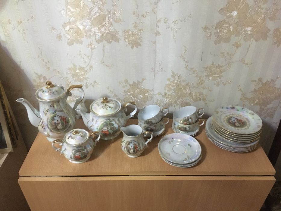 Кофейно-чайный сервиз Мадонна Oscar Schlegelmilch, Германия. Не полный