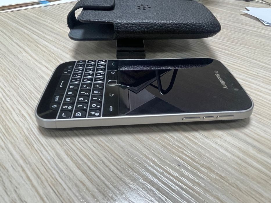 Blackberry classic Q20
