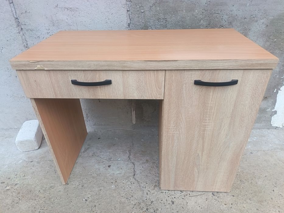 Birou din pal melaminat