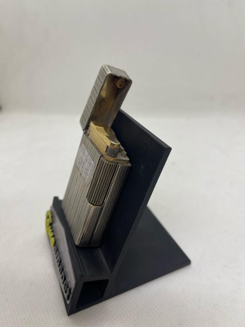 Bricheta S.T Dupont de Paris, placat cu argit -A-