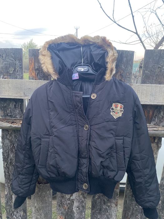 Haine Angro, schimb cu alte haine ori vand la bucata tot